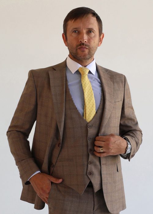 suitfront-1.jpg